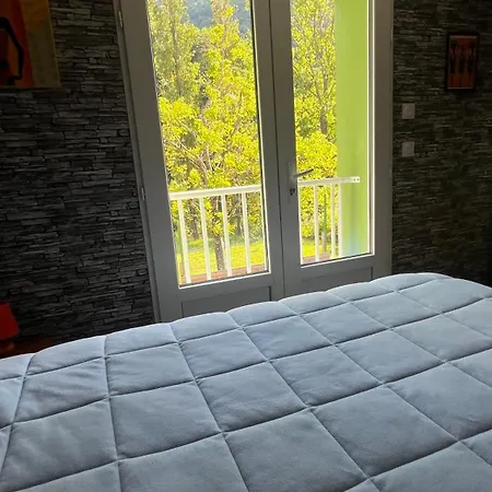 Maison Au Bord De L'eau Avec Jacuzzi Tatil Evi